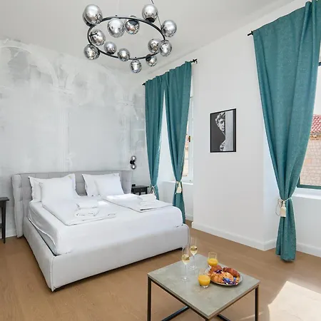 Apartment Tudisi Lux By Dominium *